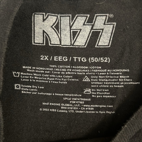 Kiss Band Tshirt Tee Blavk white red yellow blue World Tour 77 graphic size 2X - Picture 3 of 8